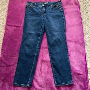 Chico’s so slimming jeans size 0.5